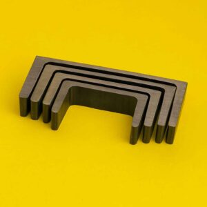 خرید ناودانی فولادی سبک و سنگین قیمت روز ناودانی مشبک فروش ناودانی فلزی استاندارد انواع ناودانی ایرانی و اروپایی بهترین تامین‌کننده ناودانی در ایران